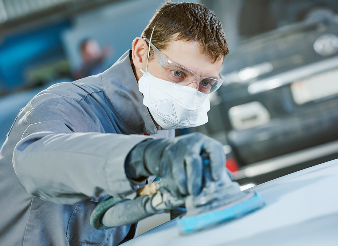 Auto Body Technician Occupations in Alberta alis