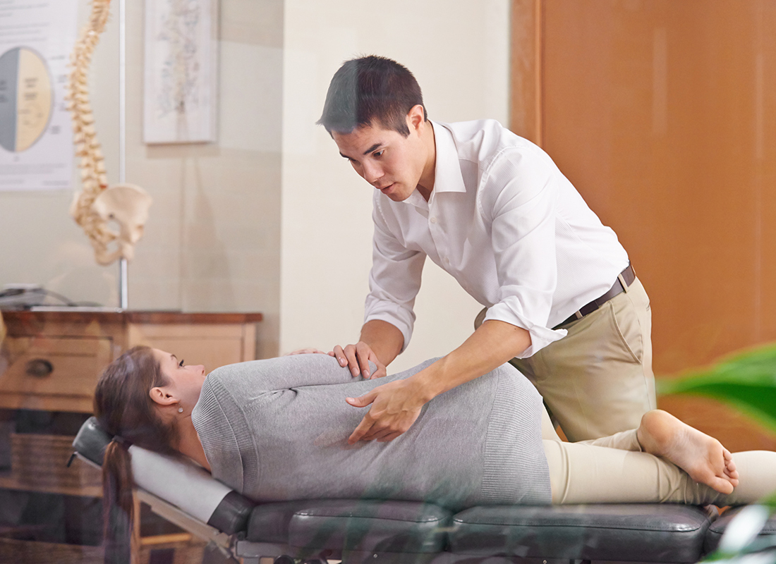 Chiropractor Occupations In Alberta Alis